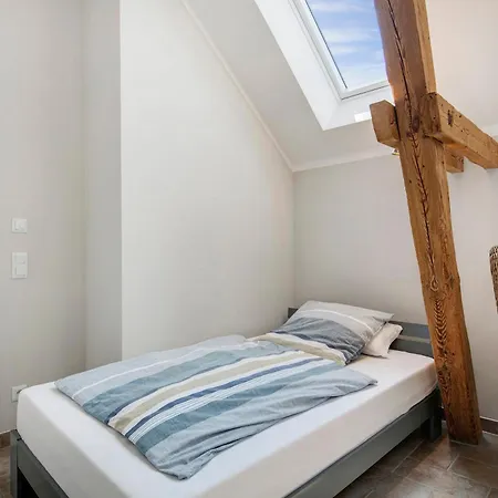 'zum Taenzelnden Pony' 3* لودفيغسفيلده