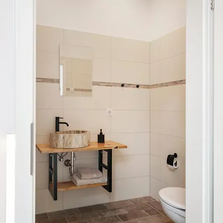 'zum Taenzelnden Pony' بيت ضيافة 3*