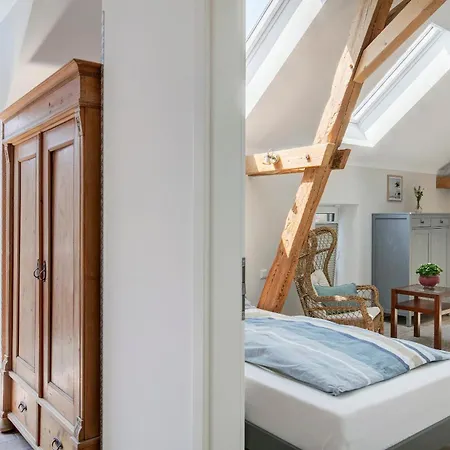 'zum Taenzelnden Pony' بيت ضيافة لودفيغسفيلده