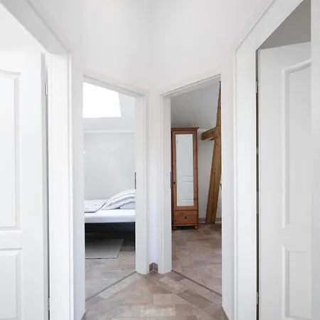 'zum Taenzelnden Pony' Guest house *