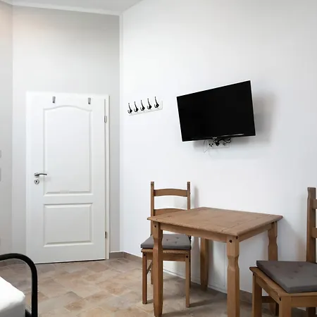 بيت ضيافة 'zum Taenzelnden Pony' 3*