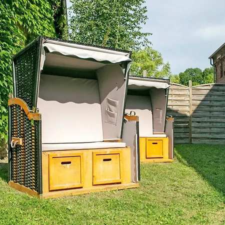 'zum Taenzelnden Pony' Guest house 3*