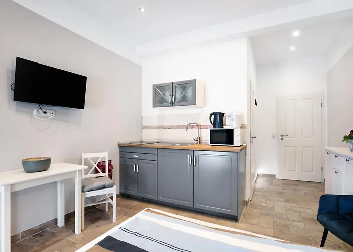 'zum Taenzelnden Pony' 3*