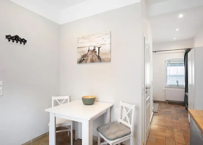 'zum Taenzelnden Pony'